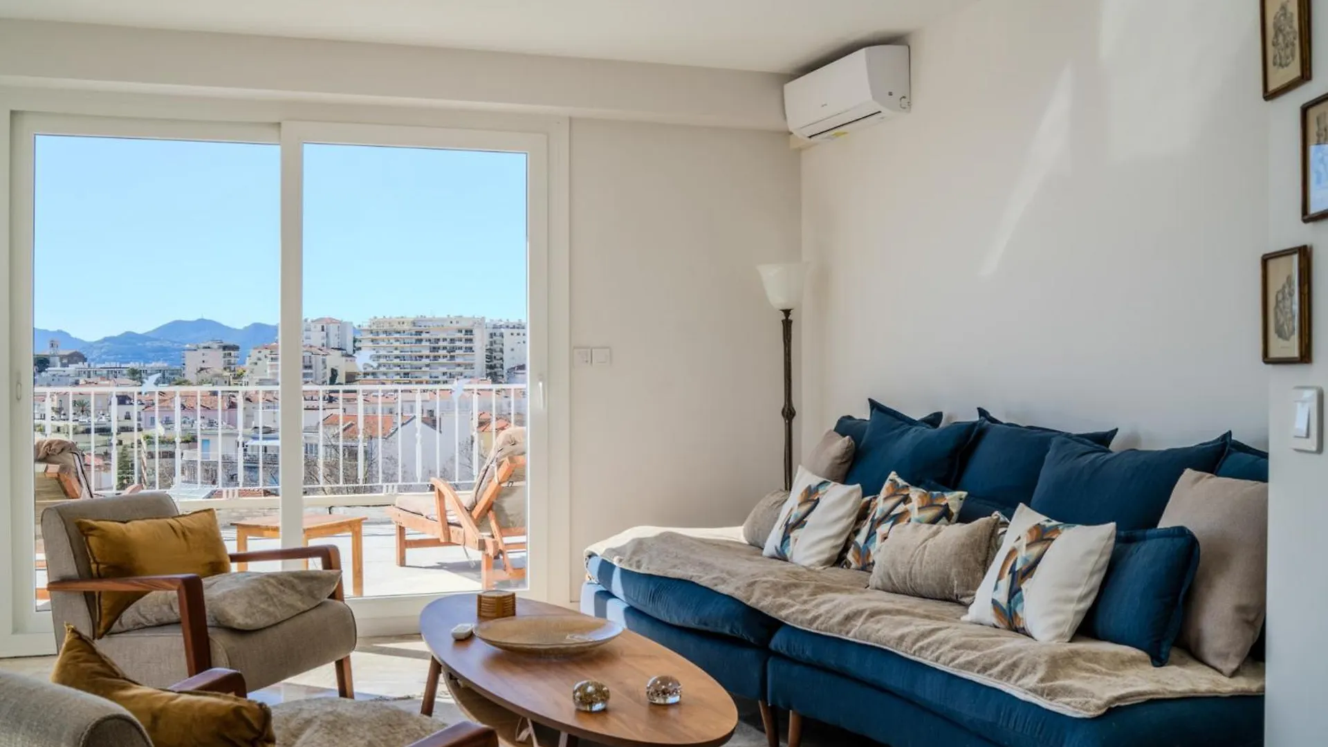 公寓 Appartement Avec Terrasse Et Vue Mer 戛纳